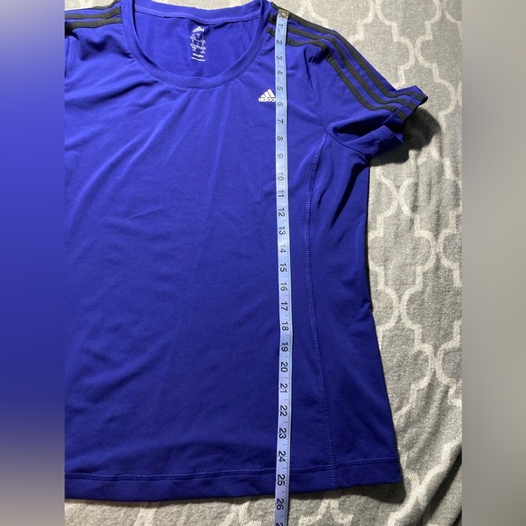 Like-new adidas short sleeve t-shirt. Colour is more blue than purple. - Picture 3 of 5